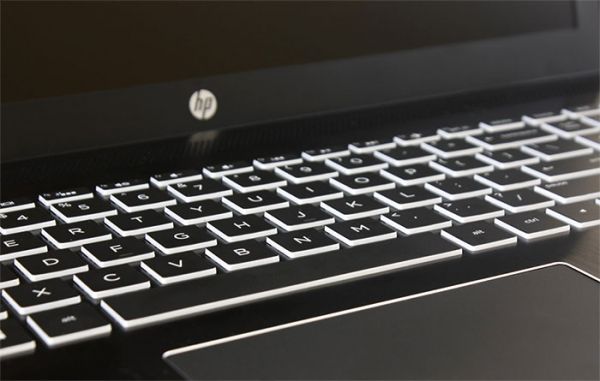 Супер Игровой Ноутбук HP Pavilion Power 15.6" (Touch Screen) IPS i7 7700HQ GTX 1050 16GB + SSD+ 1TB HDD (БУ)