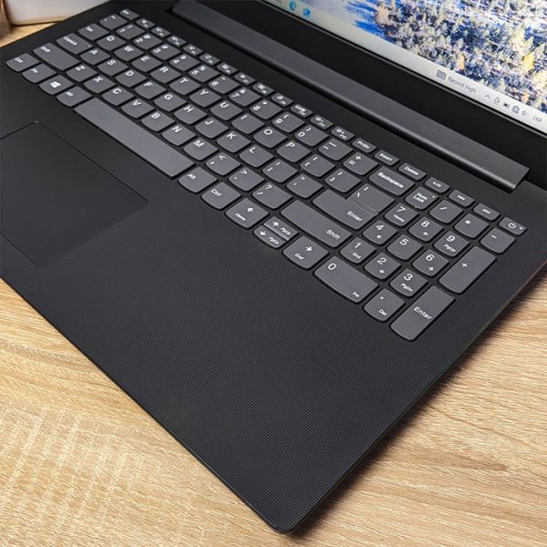 Мощный ноутбук Lenovo Ideapad 130-15IKB 15.6" i5 8250U 8GB +SSD Windows 10