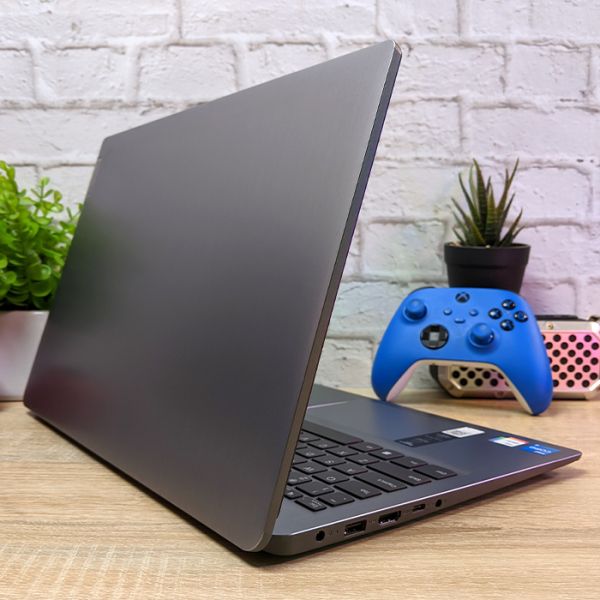 Lenovo IdeaPad 3 15iTL6 - Мощный и Компактный Ноутбук с Windows 10 и Гарантией (15.6'' i5 1135G7 20GB 1TB SSD)
