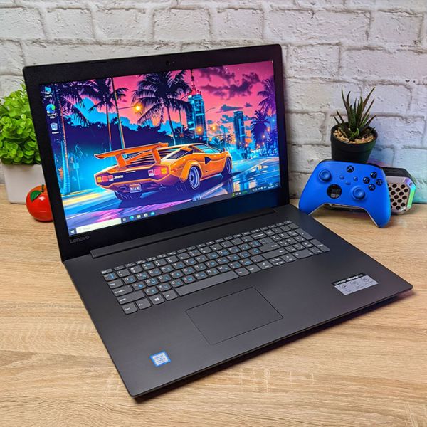 БУ ноутбук Lenovo Ideapad 330-17IKB 17.3" HD+ IPS i5 8250U 16GB +SSD