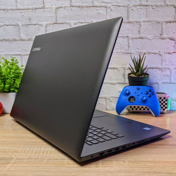 БУ ноутбук Lenovo Ideapad 330-17IKB 17.3" HD+ IPS i5 8250U 16GB +SSD