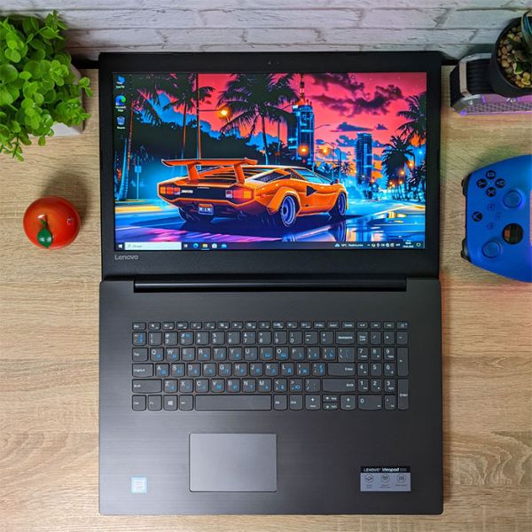 БУ ноутбук Lenovo Ideapad 330-17IKB 17.3" HD+ IPS i5 8250U 16GB +SSD