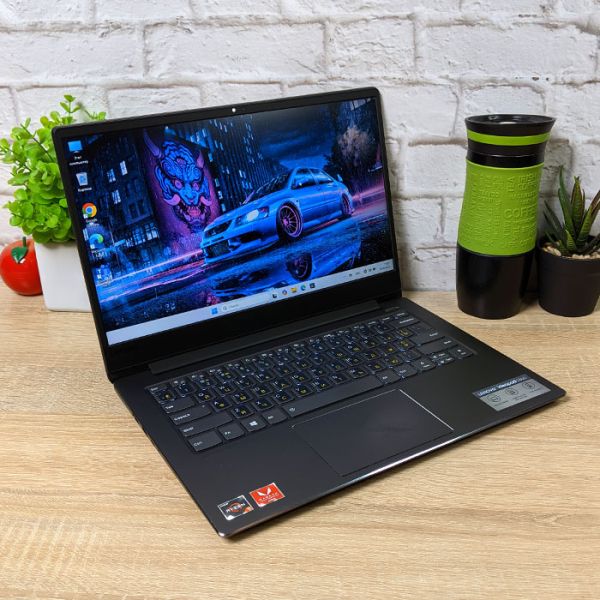 БУ Ноутбук Lenovo ideapad 530s 14'' FHD IPS Ryzen 5 2500U 16GB 256GB SSD