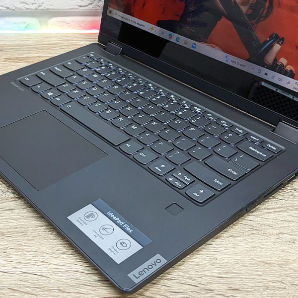 БУ Ноутбук Lenovo IdeaPad Flex 14API 2in1 14'' Touch FHD IPS Ryzen 5 3500U 12GB 256GB SSD
