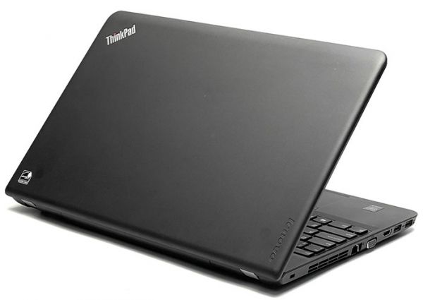 БУ Ноутбук Lenovo ThinkPad E560 15.6" HD Ready TN i5 6200U 8GB 256GB SSD