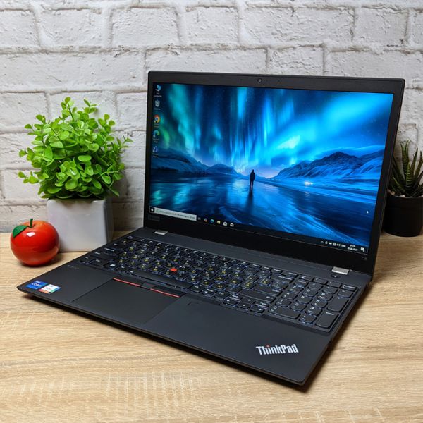 Lenovo Thinkpad T15 - Игровой Ноутбук с Windows 11 и Гарантией (15.6'' i7 1165G7 16GB 256GB SSD)