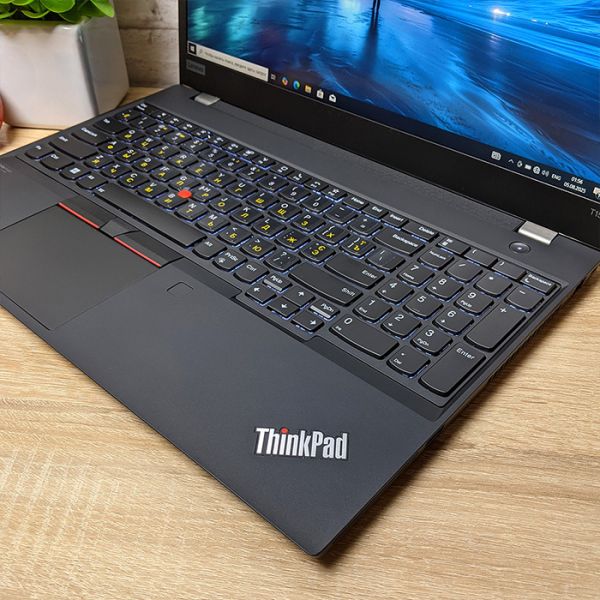 Lenovo Thinkpad T15 - Игровой Ноутбук с Windows 11 и Гарантией (15.6'' i7 1165G7 16GB 256GB SSD)