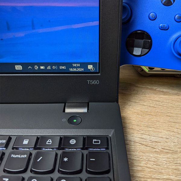 БУ Ноутбук Lenovo ThinkPad T560 15.6" FHD TN i5 6300U 8GB 256GB SSD двойная батарея