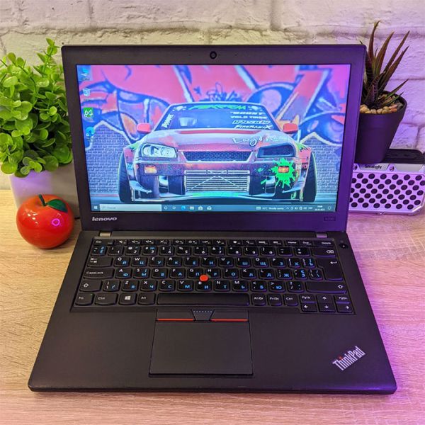 Ноутбук Lenovo ThinkPad X250 12.5'' i3 4010U 8GB RAM 128GB SSD
