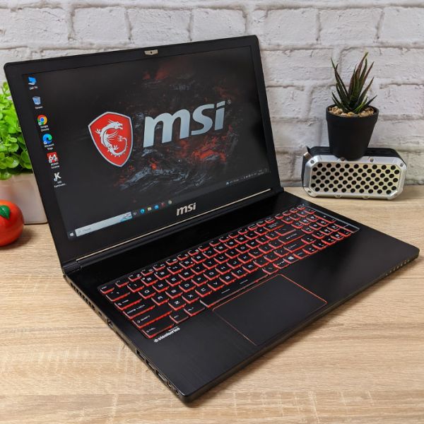 Крутой Мощный Игровой ноутбук MSI GS63 Stealth 8RE 15.6" i7 8750H Nvidia GTX 1060 6GB 16GB +SSD