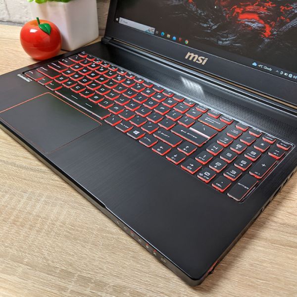 Крутой Мощный Игровой ноутбук MSI GS63 Stealth 8RE 15.6" i7 8750H Nvidia GTX 1060 6GB 16GB +SSD
