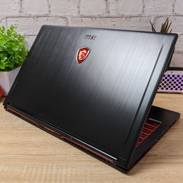 Крутой Мощный Игровой ноутбук MSI GS63 Stealth 8RE 15.6" i7 8750H Nvidia GTX 1060 6GB 16GB +SSD