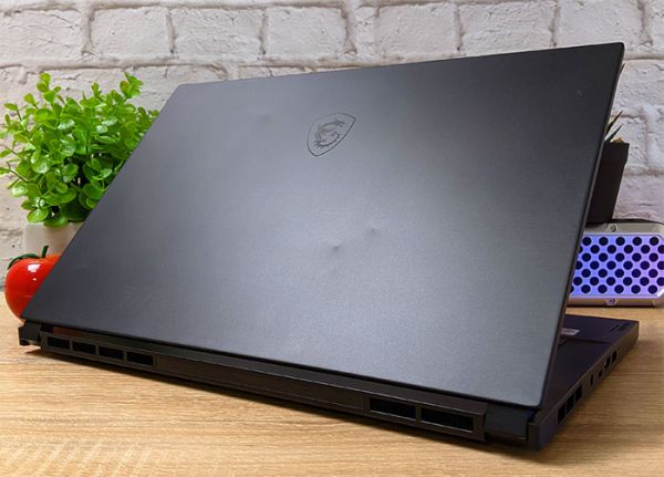 БУ ноутбук MSI GS66 Stealth 10SE 15.6" 144Hz FHD IPS i7 10750H RTX 2060 6GB 16GB 512GB SSD
