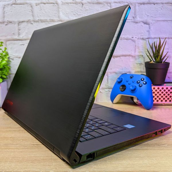 Отличный ноутбук TOSHIBA Dynabook b65/D 15.6" i5 6200U 8GB + SSD