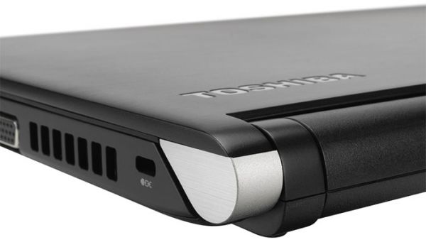 Мощный офисный ноутбук TOSHIBA Portege A30-C-1PD 13.3'' Intel i7 6500U 8GB + SSD