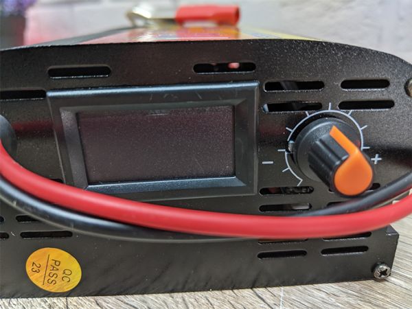 Зарядное устройство для аккумулятора с дисплеем Battery Charger 20A MA-1220A